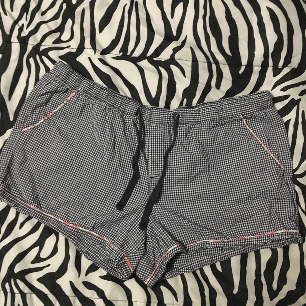 Shorts size large